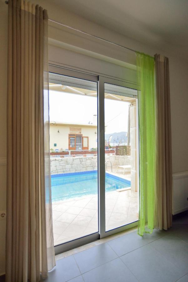 Villa Nopigia Mare Kíssamos Exteriör bild